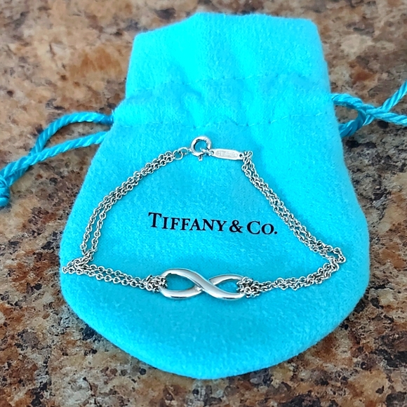 Tiffany & Co. Jewelry - Tiffany & Co. Silver Infinity Chain Bracelet!